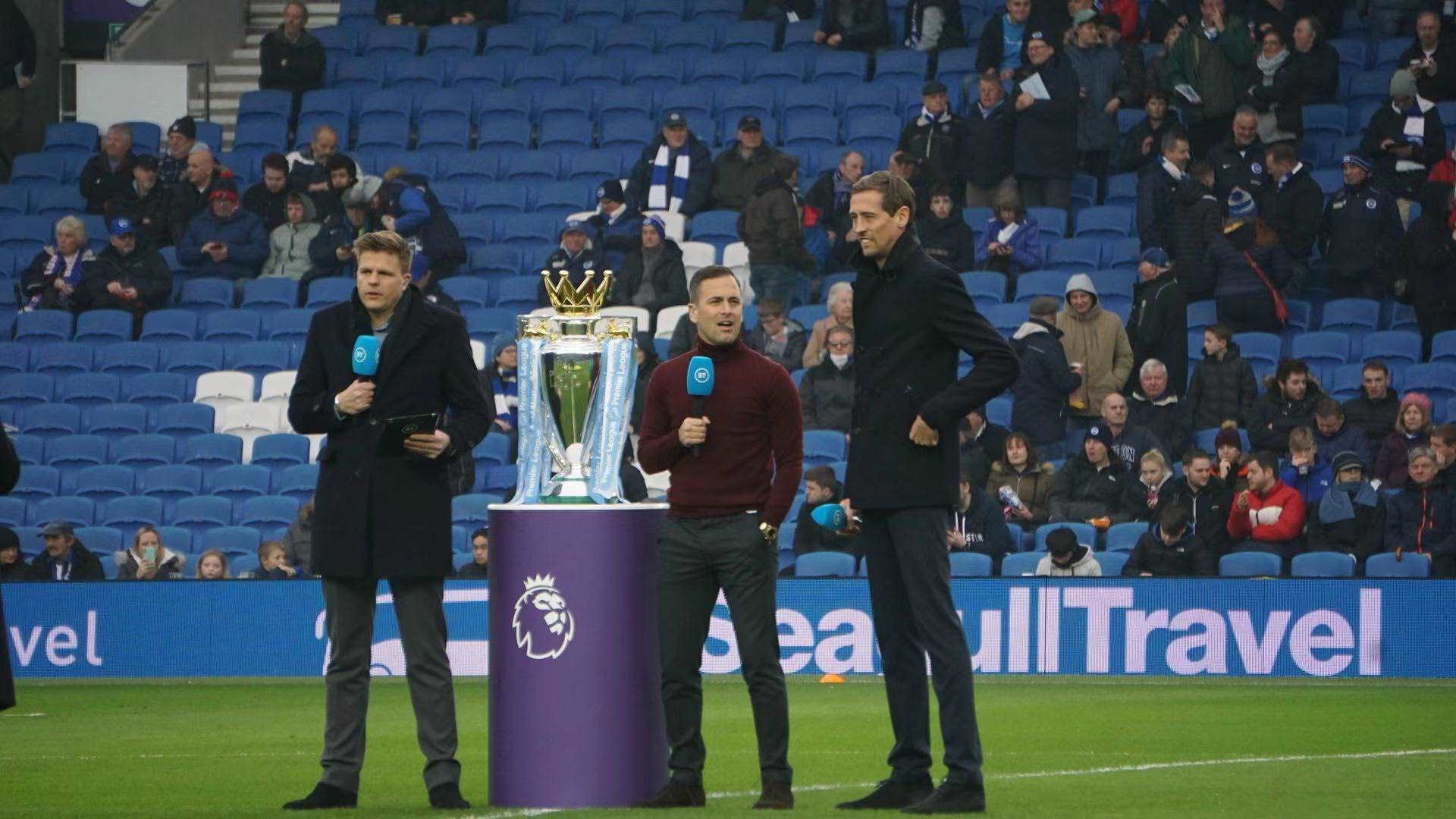 还巧妙地增 还巧妙地增